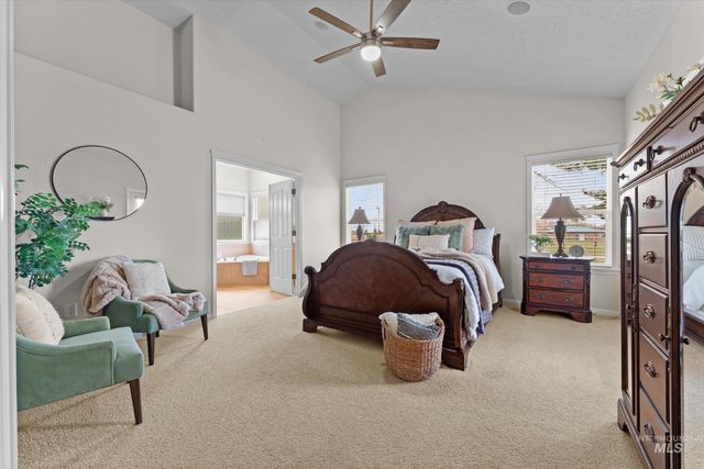 716 W Kodiak Drive, Meridian, ID 83642