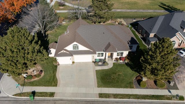 716 W Kodiak Drive, Meridian, ID 83642