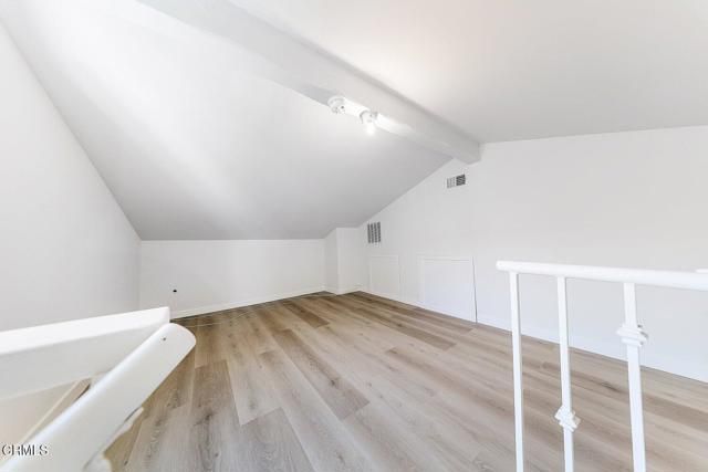 19314 Valerio Street, Reseda (los Angeles), CA 91335