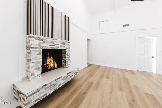 19314 Valerio Street, Reseda (los Angeles), CA 91335