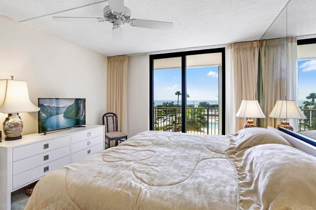 200 Ocean Trail Way 106, Jupiter, FL 33477
