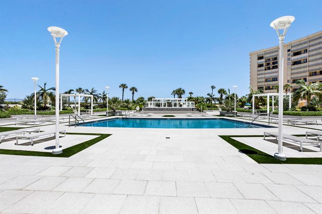200 Ocean Trail Way 106, Jupiter, FL 33477