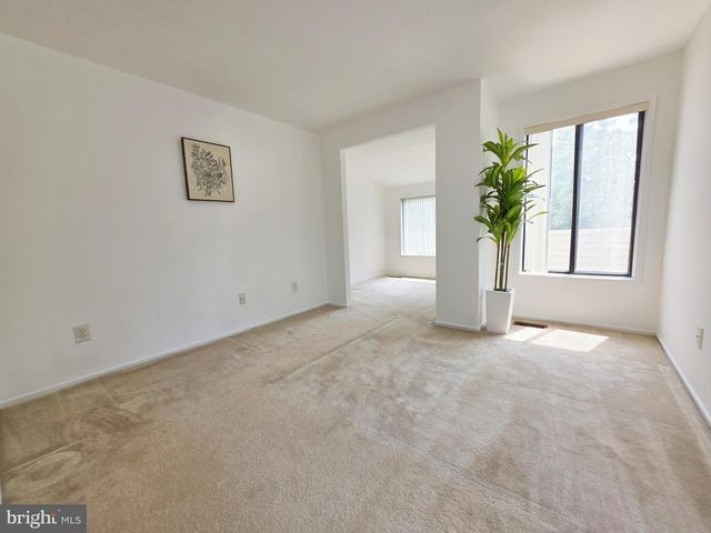 18621 NATHANS PL, Montgomery Village, MD 20886