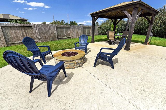 30222 Green Meadows Lane, Brookshire, TX 77423