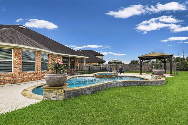 30222 Green Meadows Lane, Brookshire, TX 77423