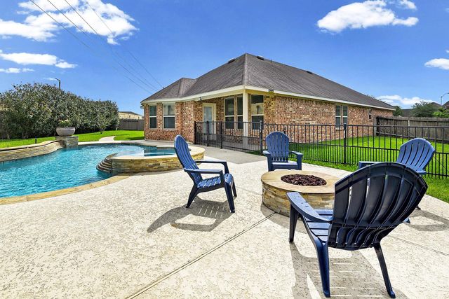 30222 Green Meadows Lane, Brookshire, TX 77423