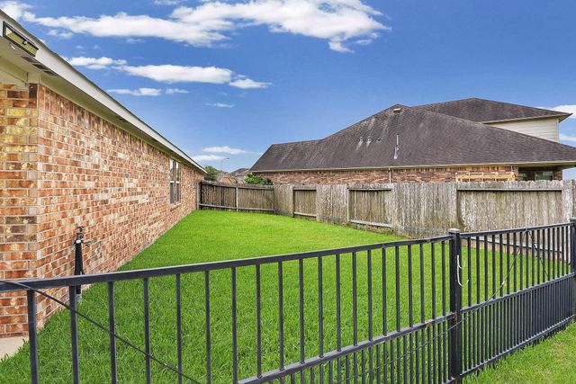 30222 Green Meadows Lane, Brookshire, TX 77423