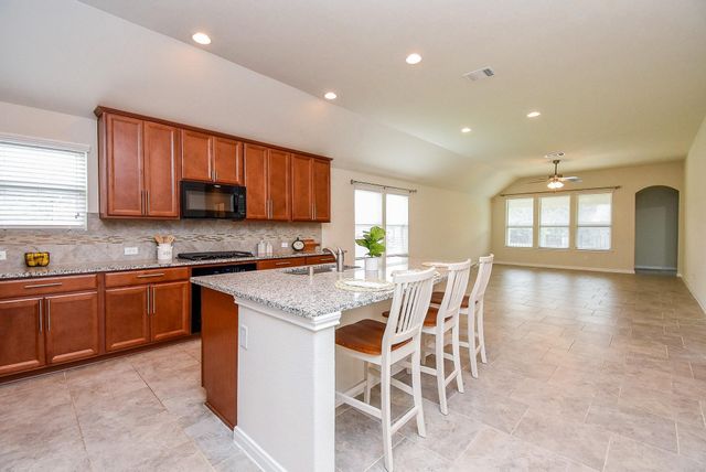 30222 Green Meadows Lane, Brookshire, TX 77423