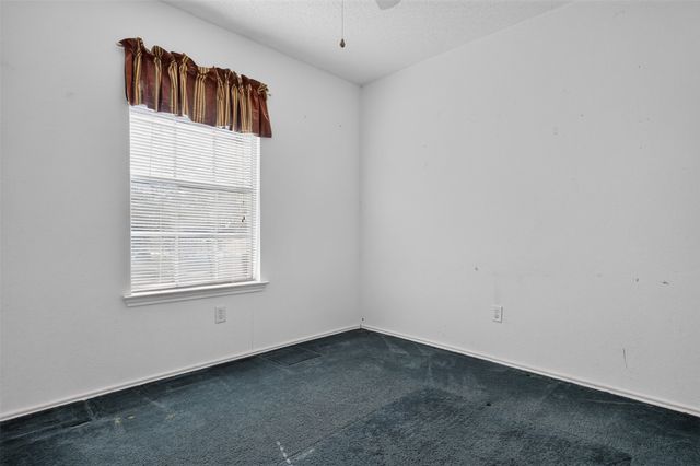 711 Plum Street, Joshua, TX 76058