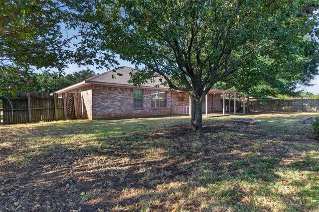 711 Plum Street, Joshua, TX 76058