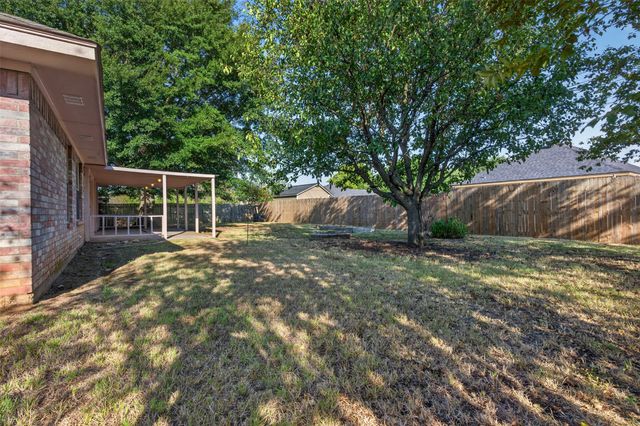 711 Plum Street, Joshua, TX 76058
