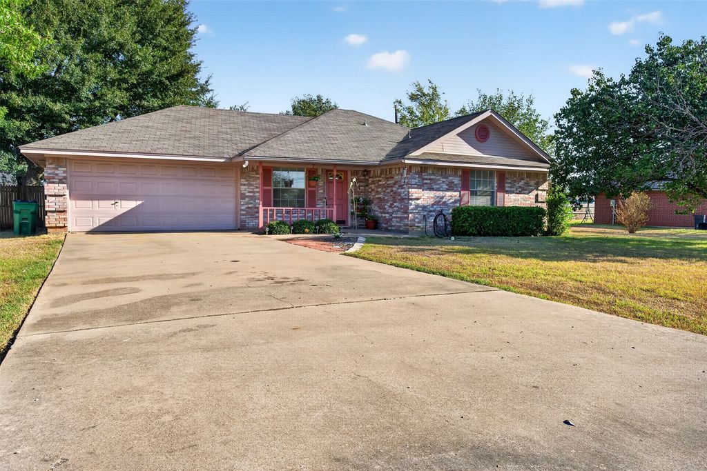 711 Plum Street, Joshua, TX 76058 — photo 3