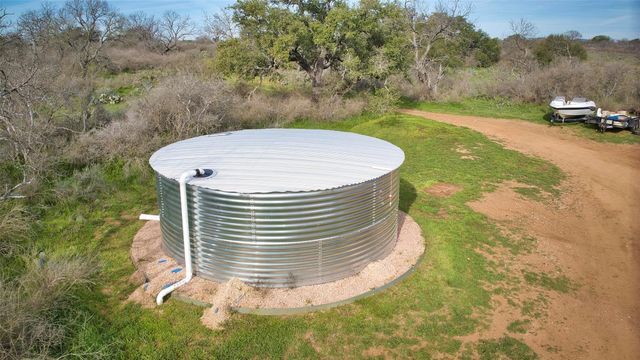 701 CR 316, Llano, TX 78643
