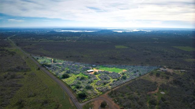 701 CR 316, Llano, TX 78643