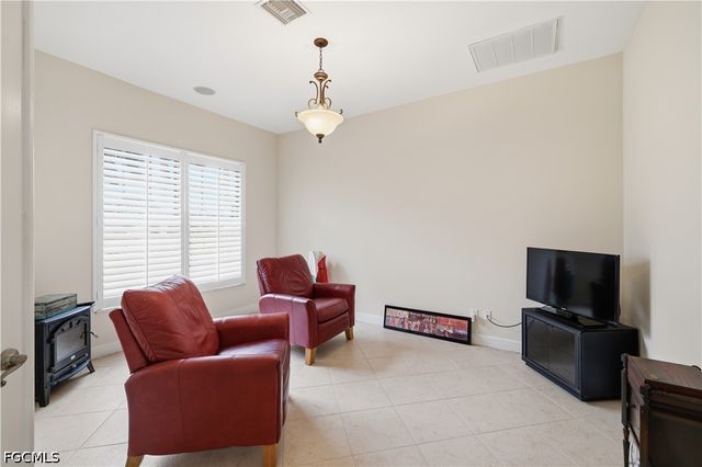 3622 Oasis BLVD, Cape Coral, FL 33914