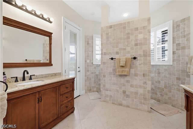 3622 Oasis BLVD, Cape Coral, FL 33914
