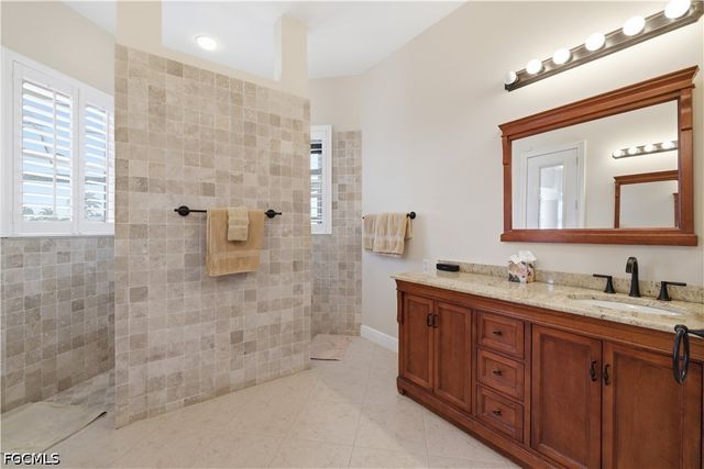 3622 Oasis BLVD, Cape Coral, FL 33914