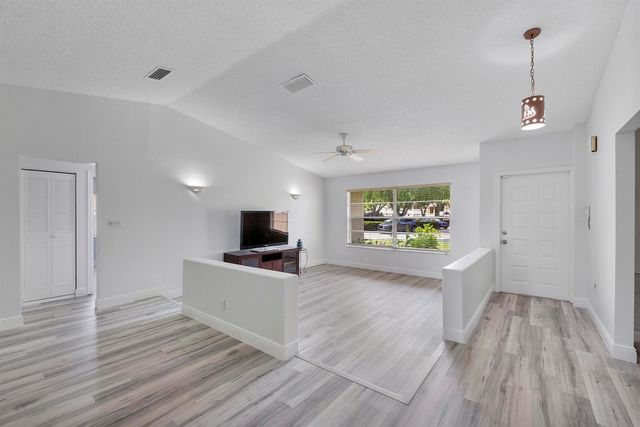 11454 NW 41st Street, Coral Springs, FL 33065