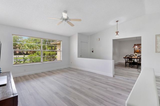 11454 NW 41st Street, Coral Springs, FL 33065