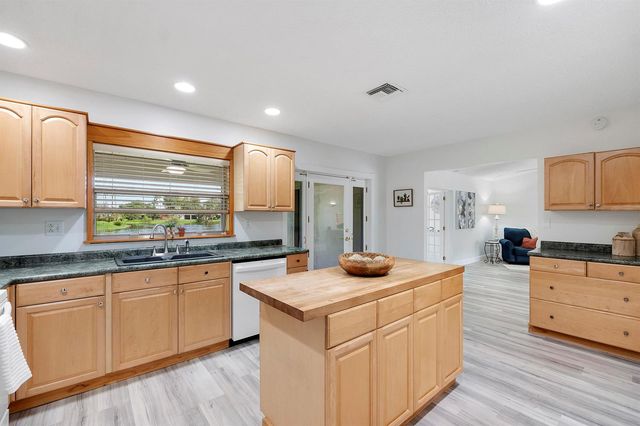 11454 NW 41st Street, Coral Springs, FL 33065