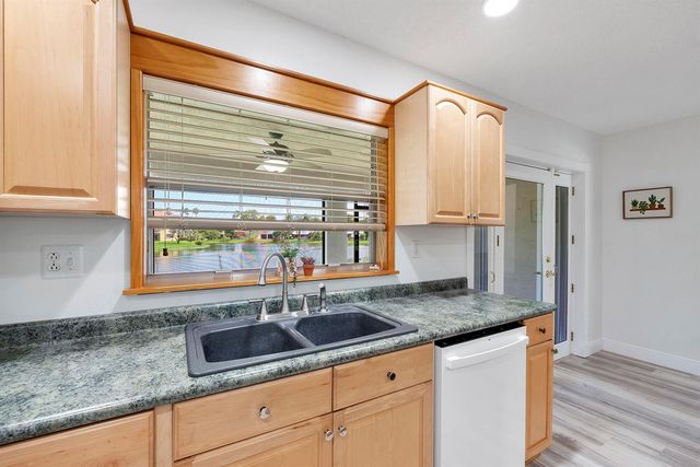 11454 NW 41st Street, Coral Springs, FL 33065