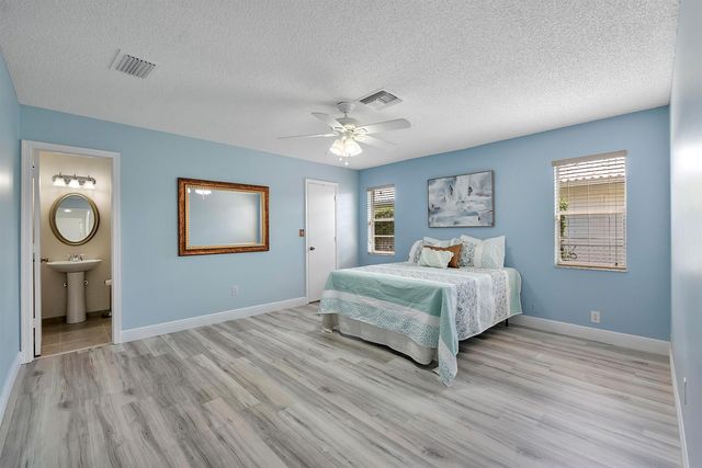 11454 NW 41st Street, Coral Springs, FL 33065