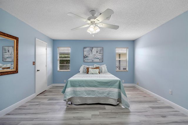 11454 NW 41st Street, Coral Springs, FL 33065