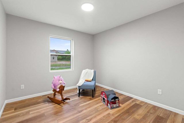 1845 SOUTHLAND LANE, New London, WI 54961