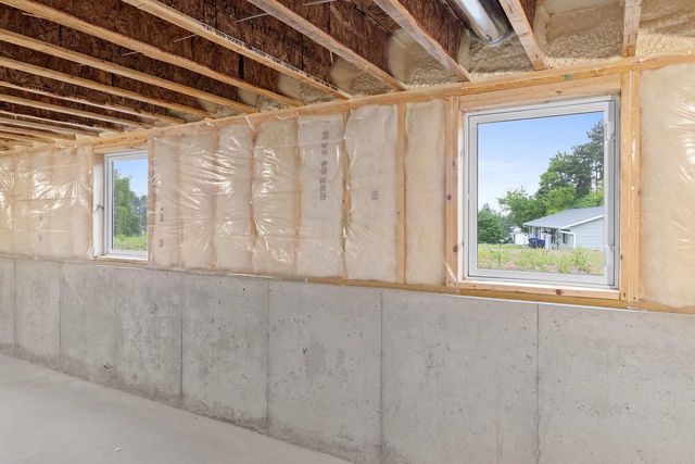 1845 SOUTHLAND LANE, New London, WI 54961