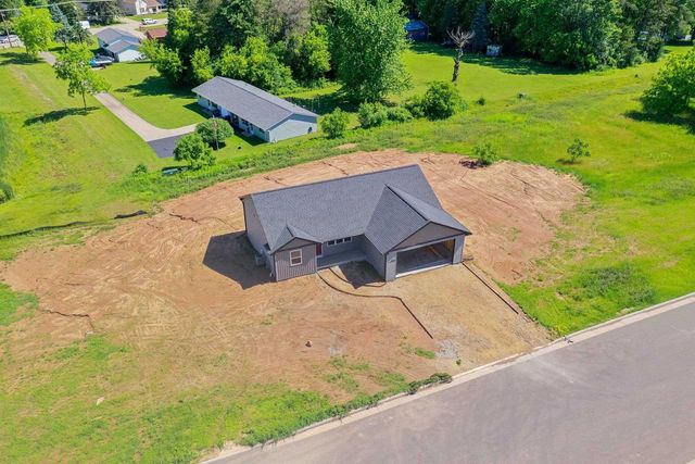 1845 SOUTHLAND LANE, New London, WI 54961