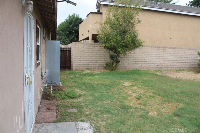 1810 W Houston, Fullerton, CA 92833