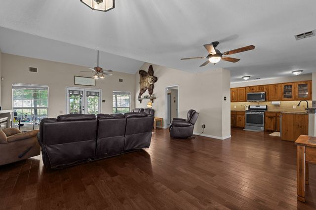 156 Private Road 3626, Springtown, TX 76082