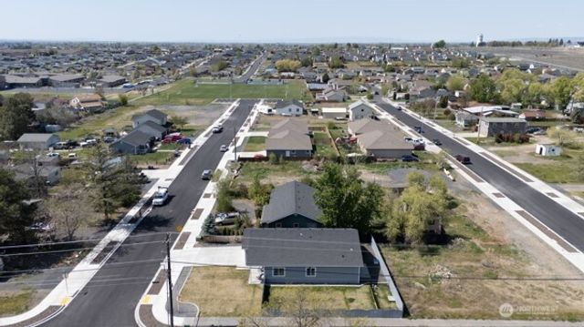1004 W Virginia, Moses Lake, WA 98837