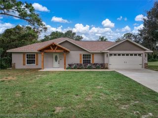 3212 Biris Avenue, Lake Placid, FL 33852
