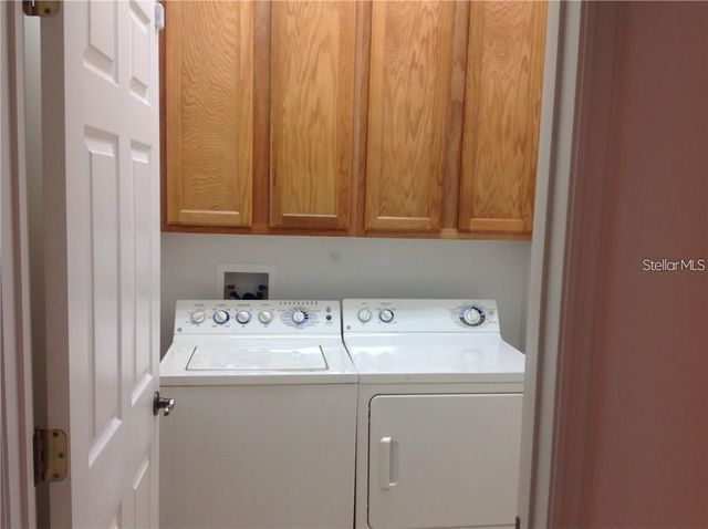 2427 CALEDONIAN STREET, Clermont, FL 34711