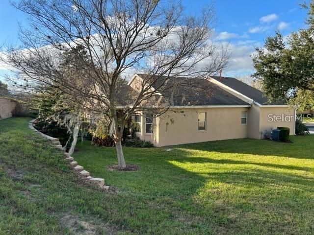 2427 CALEDONIAN STREET, Clermont, FL 34711