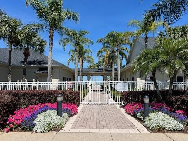 2427 CALEDONIAN STREET, Clermont, FL 34711