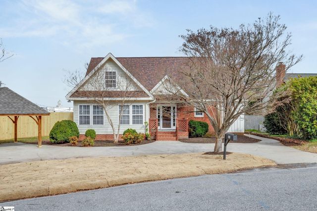 21 Fore Avenue, Greenville, SC 29607