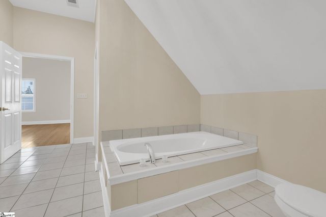 21 Fore Avenue, Greenville, SC 29607