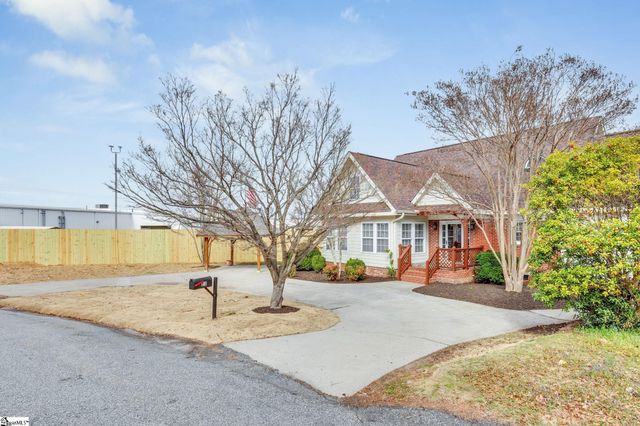 21 Fore Avenue, Greenville, SC 29607