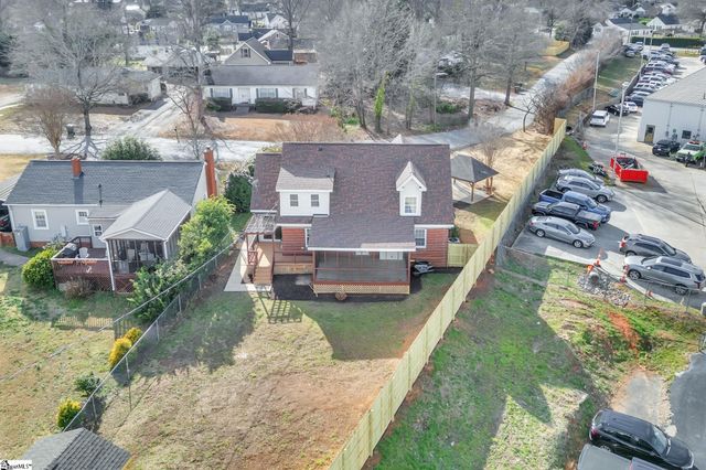 21 Fore Avenue, Greenville, SC 29607