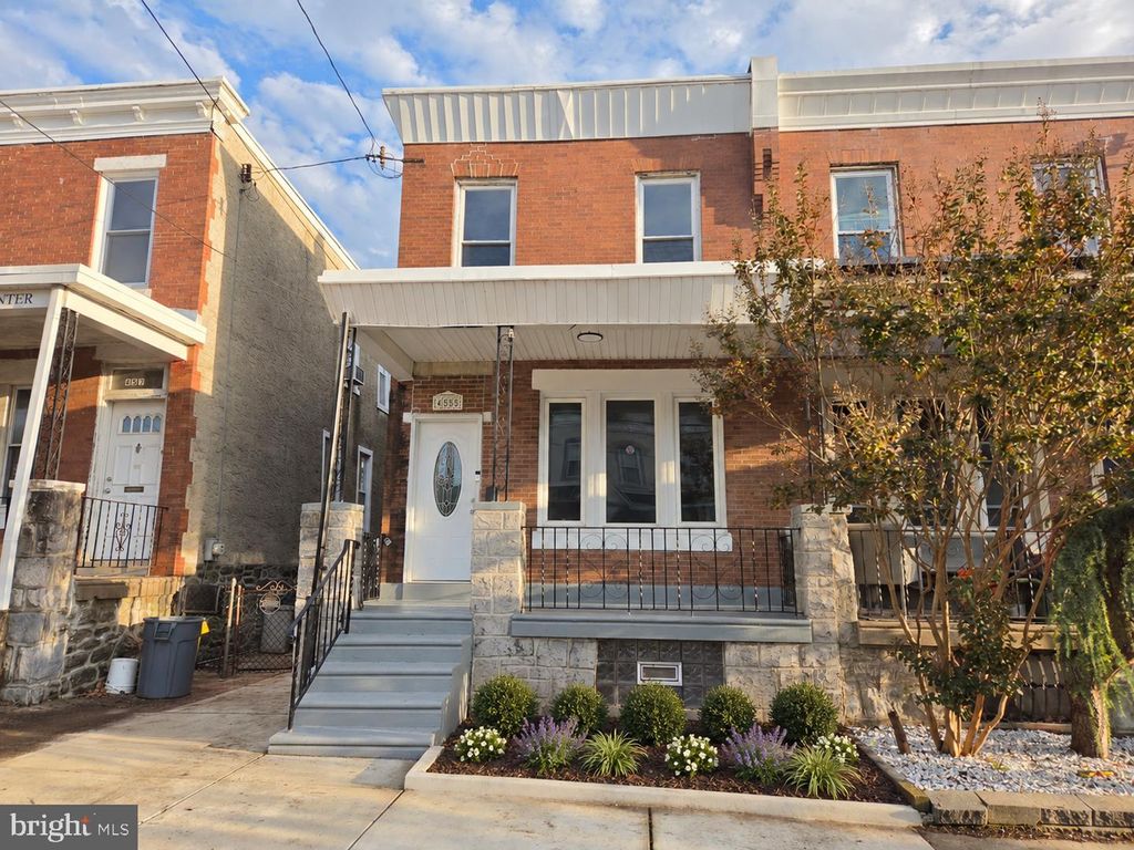 455 ROXBOROUGH AVE, PHILADELPHIA, PA 19128 — exterior
