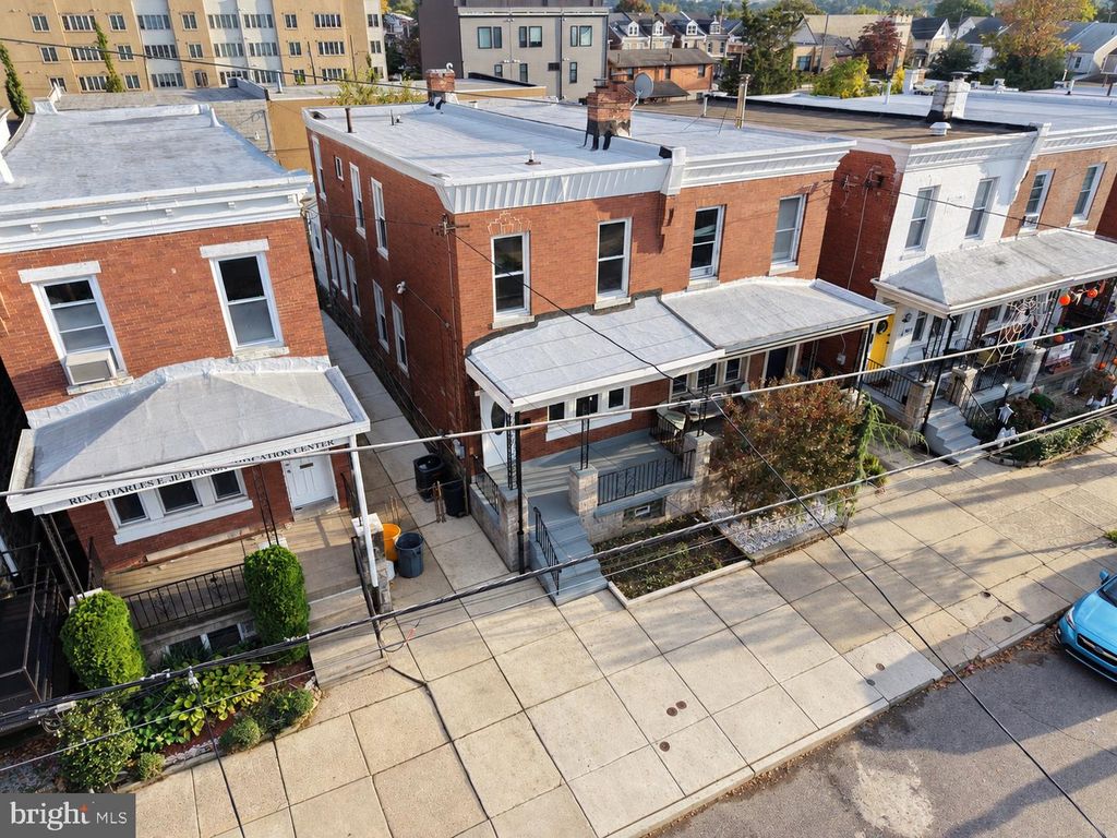 455 ROXBOROUGH AVE, PHILADELPHIA, PA 19128 — photo 2