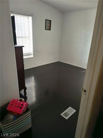 6023 Great Smoky Avenue, Las Vegas, NV 89156