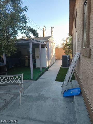6023 Great Smoky Avenue, Las Vegas, NV 89156