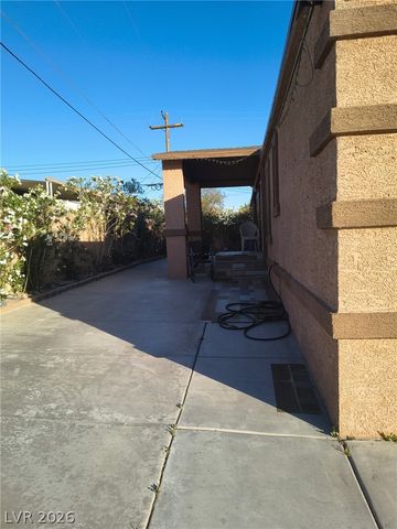6023 Great Smoky Avenue, Las Vegas, NV 89156