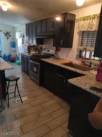6023 Great Smoky Avenue, Las Vegas, NV 89156