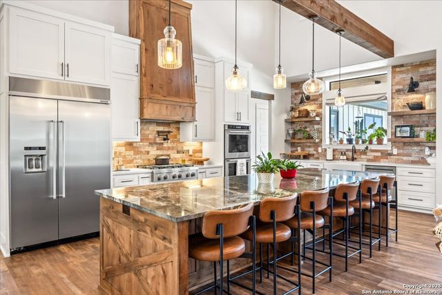 317 Farmstead, Seguin, TX 78155