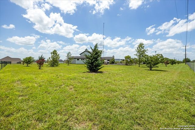 317 Farmstead, Seguin, TX 78155
