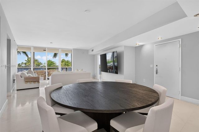 400 Alton Road 706, Miami Beach, FL 33139